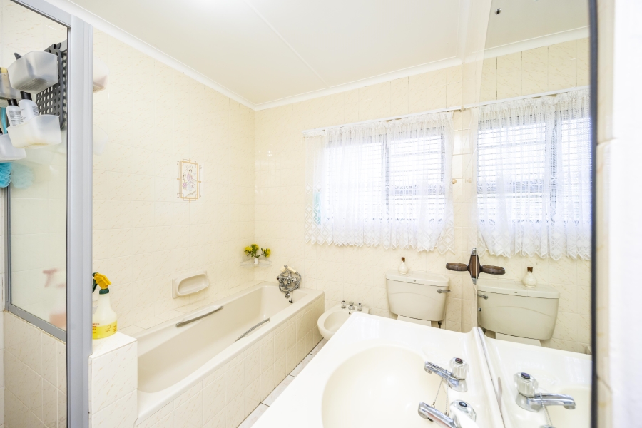 4 Bedroom Property for Sale in Vincent Eastern Cape